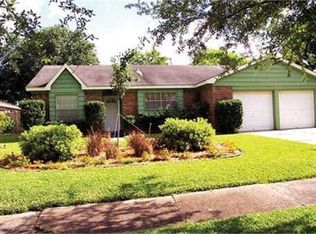 11226 Sandstone St, Houston, TX 77072