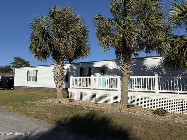 332 Snow Goose Lane, Newport, NC 28570