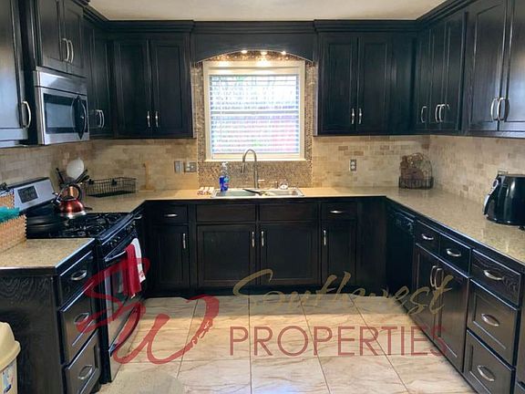 4th image of 265 Meador Ln