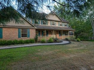 249 Sycamore Dr, East Stroudsburg, PA 18301