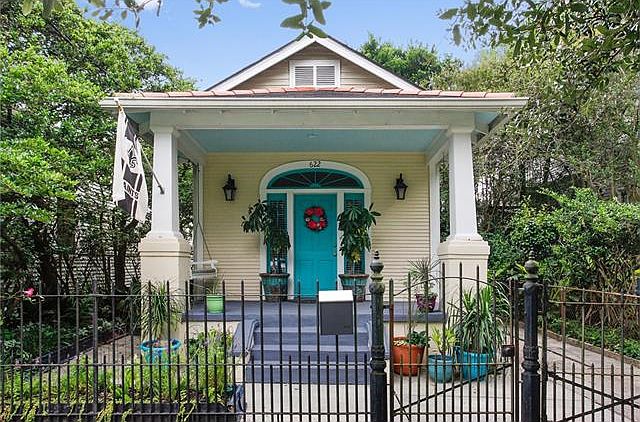 1st image of 622 Napoleon Ave