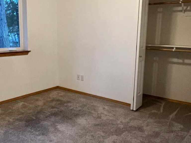 1603 Logan St — Photo 15