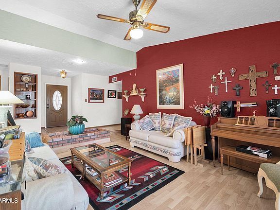 5th image of 4026 W Meadow Drive