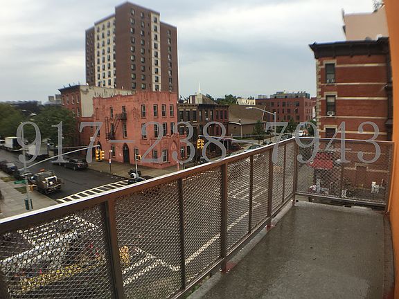 5th image of 386 Throop Ave #2R