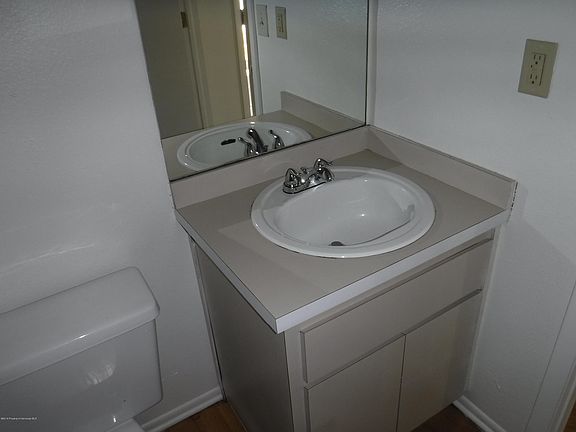 3rd image of 7888 Pinehurst Dr