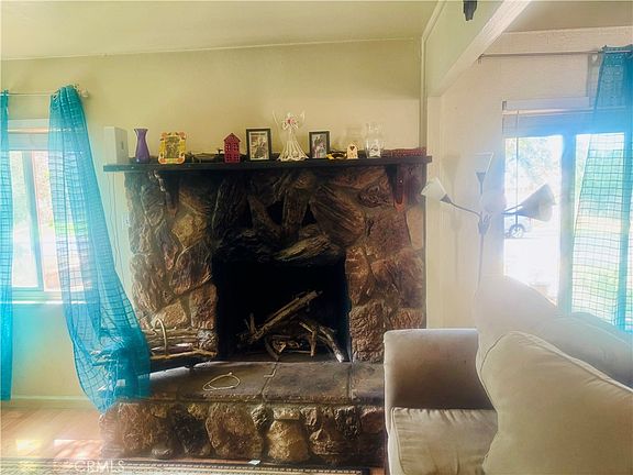 3rd image of 44140 Kingtree Ave