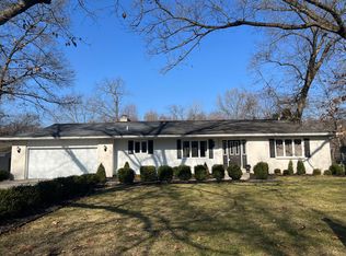 5062 Whippoorwill Dr, Kalamazoo, MI 49009