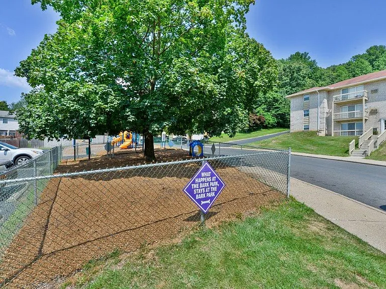 Whitestone Village Apartment Homes — Photo 18