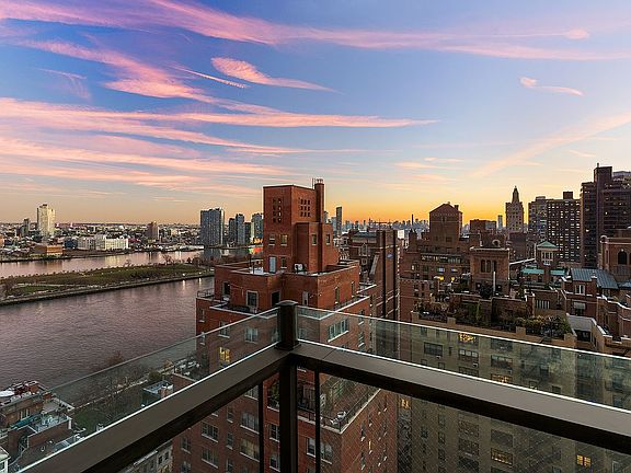 4th image of 425 E 58th St APT 22H