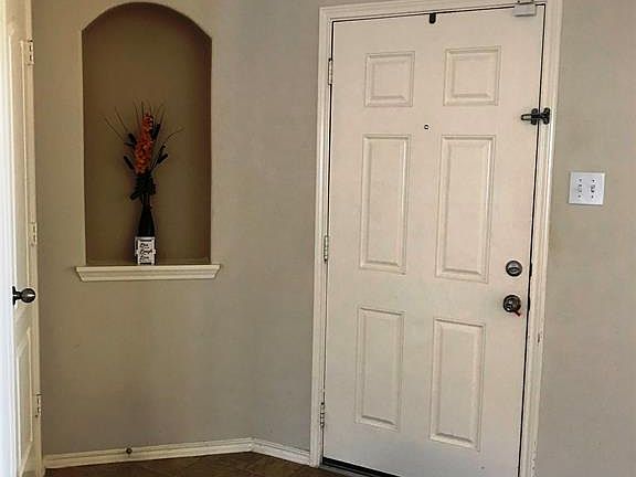 4th image of 24618 Colonial Birch Ln