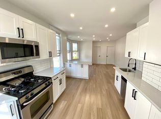 45 Glover Ave #2, Yonkers, NY 10704