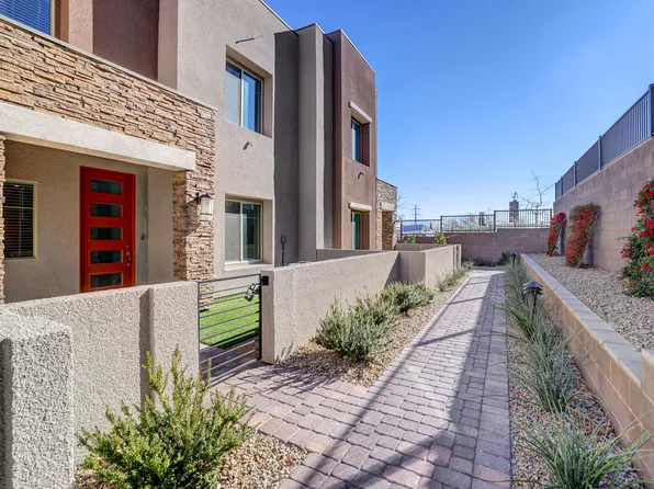 600 N Carriage Hill Dr, Las Vegas, NV