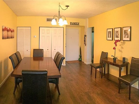 4th image of 6707 NW 169th St APT A205