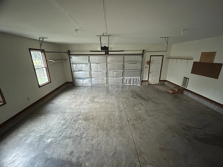 1185 Eller Wood Dr — Photo 23