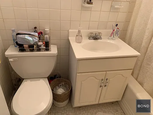 Rented by Bond New York | media 18