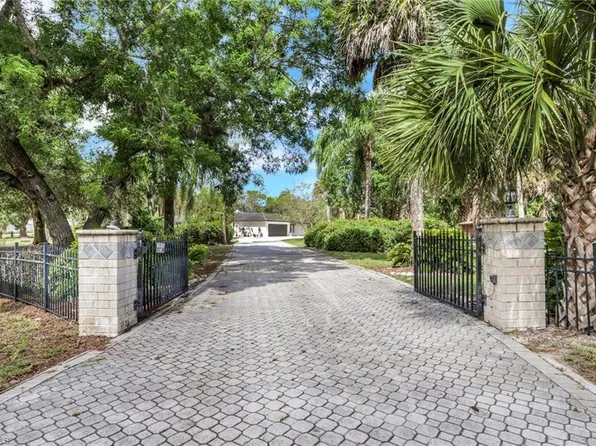 27126 Rue De Paix, BONITA SPRINGS, FL 34135