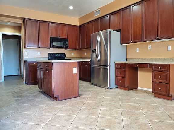5th image of 5320 W Evan Ct