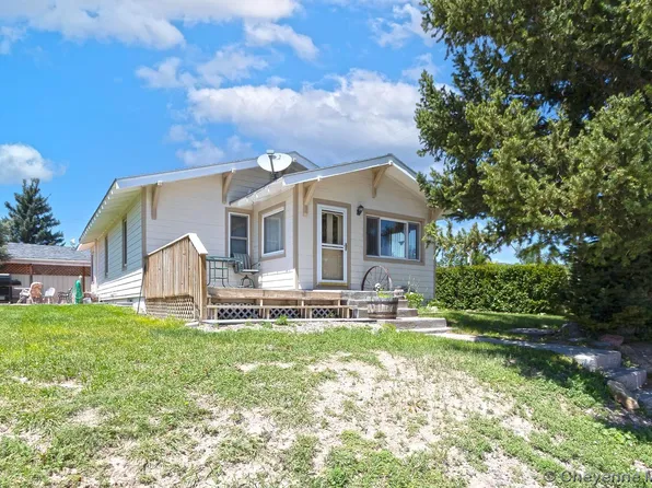 303 Bowie Ave, Chugwater, WY 82210