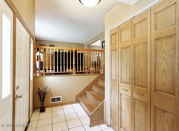 2nd image of 1344 E Joan Dr