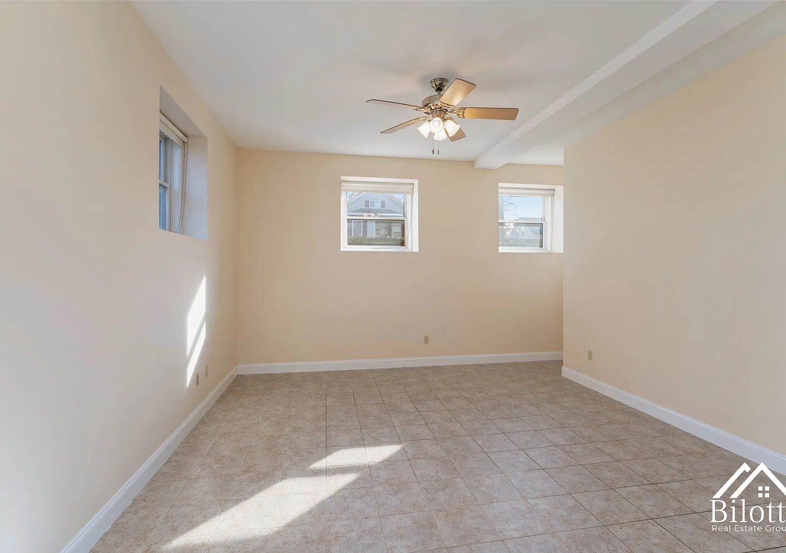 22 Clark Street — Photo 4