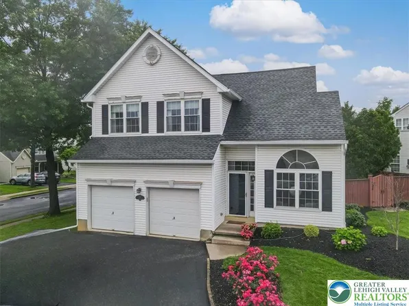 358 Lenape Trl, Allentown, PA 18104