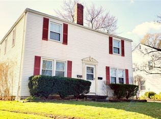 9 Garden Rd, Cheektowaga, NY 14225