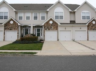 60 Cypress Point Rd, Westampton, NJ 08060