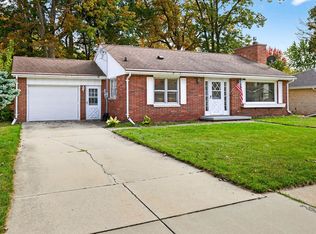 106 Hayes St, Kaukauna, WI 54130