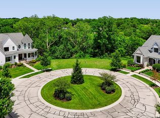 6483 W Deerfield Ct, Zionsville, IN 46077