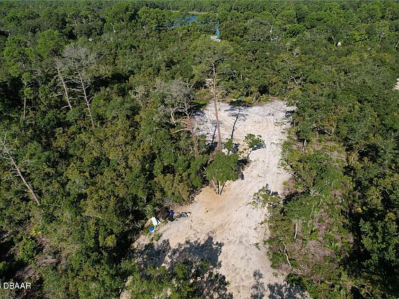 4th image of 8 Saint Claire Lake Dr