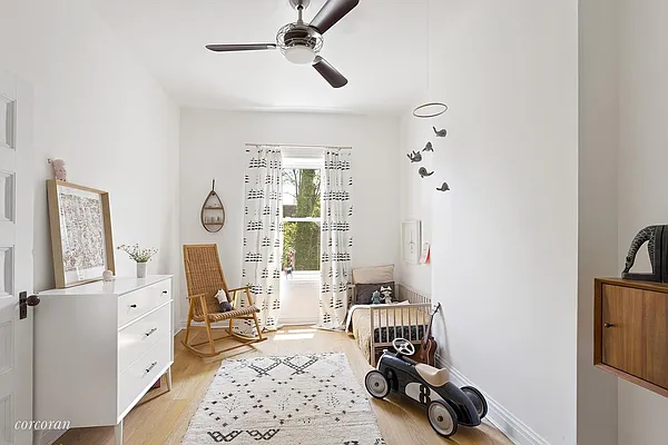 Sold by Corcoran | media 23