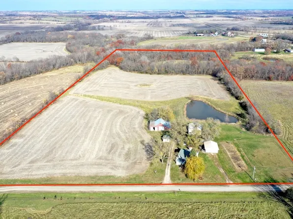 104 Phoenix St, Blockton, IA 50836