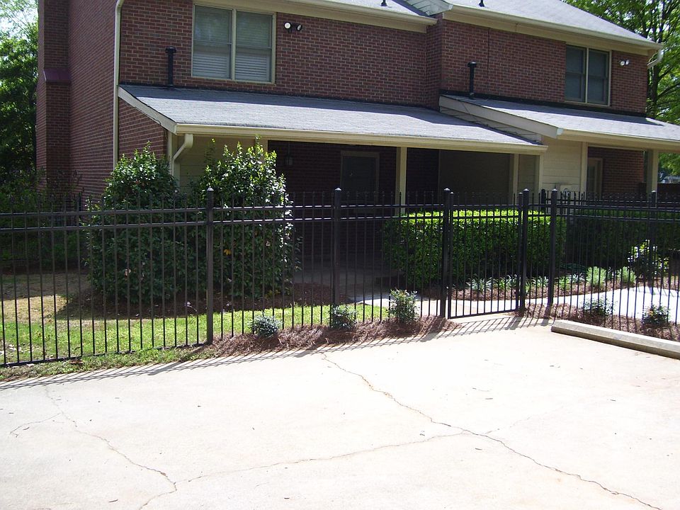 2nd image of 1110 Old Roswell Rd