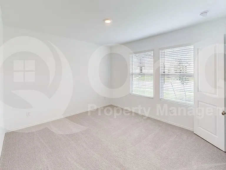 17805 Wrens Nest Way — Photo 11