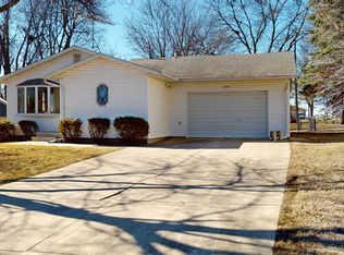 2250 Margaretha Ave, Albert Lea, MN 56007