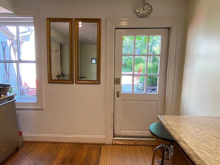 Counter seating in kitchen