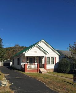 535 Cantrill St, Irvine, KY, 40336