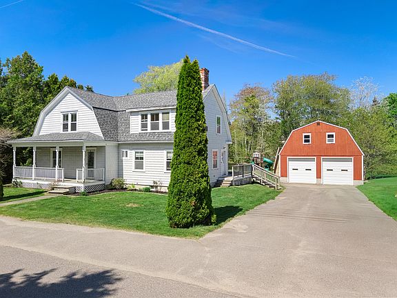3rd image of 15 Watts Avenue