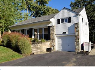 87 Hamilton Dr, Warminster, PA 18974