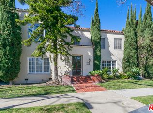 139 S Bedford Dr, Beverly Hills, CA 90212