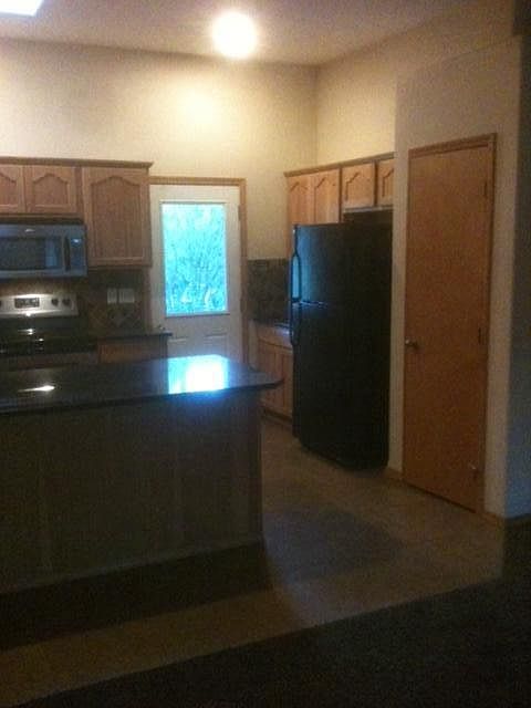 2nd image of 523 Gary Ln