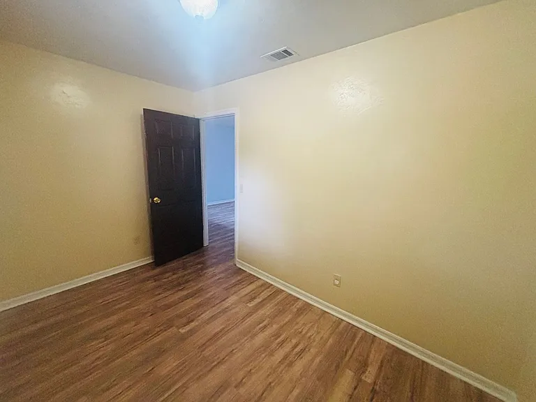 900 SW 62nd Blvd #G37 — Photo 25
