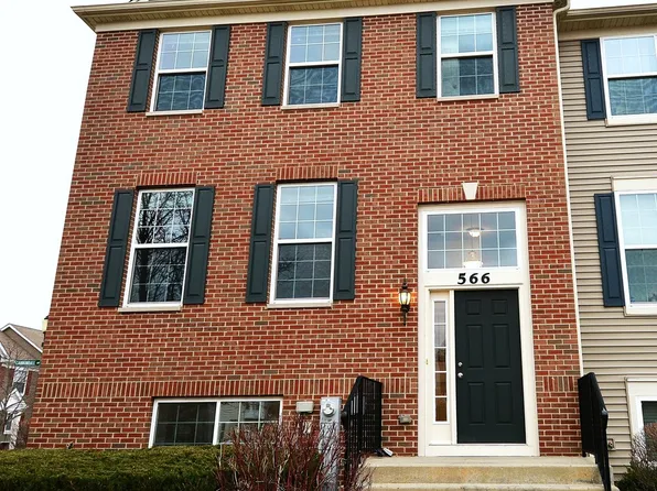566 Cannonball Dr, Grayslake, IL 60030