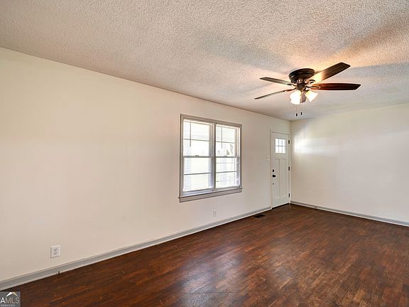 5th image of 714 Jones Ave
