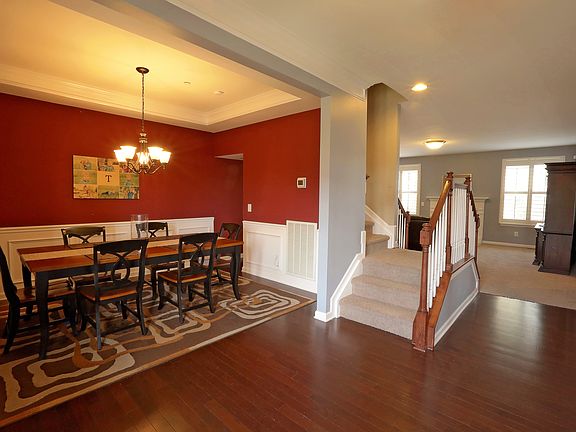 2nd image of 8336 Parkfield Dr