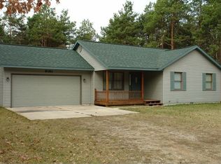 8181 Red Fox Rd, Canadian Lakes, MI 49346
