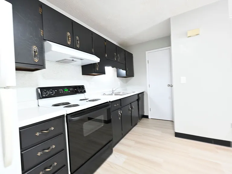 26 Sunnyslope Dr #26M — Photo 8