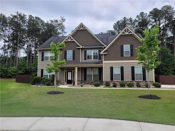 289 Greighmoor Ct, Loganville, GA 30052