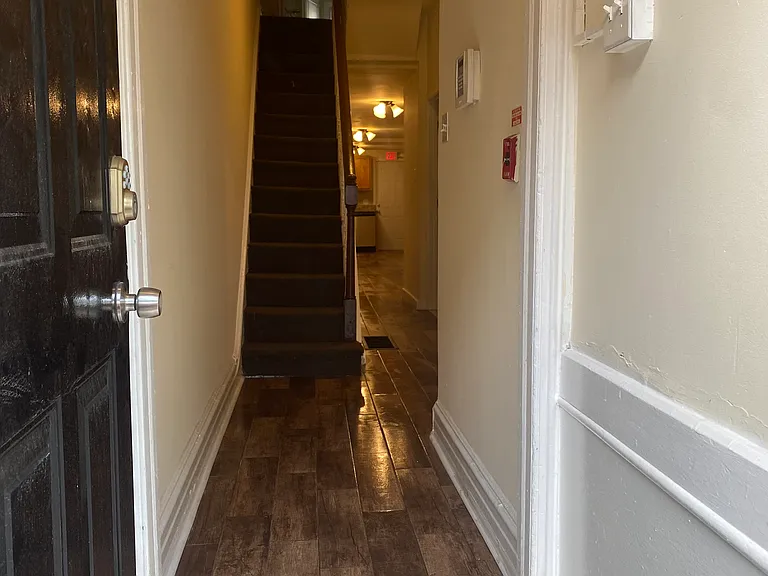 1514 W Montgomery Ave — Photo 7