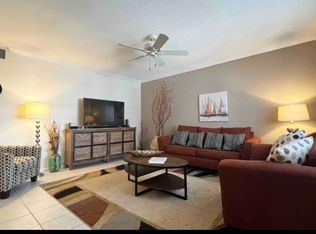 2424 NE 9th St APT 305, Fort Lauderdale, FL 33304